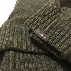Eddie Bauer Sweatshirt